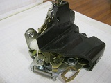 mercedes w123 front left door latch