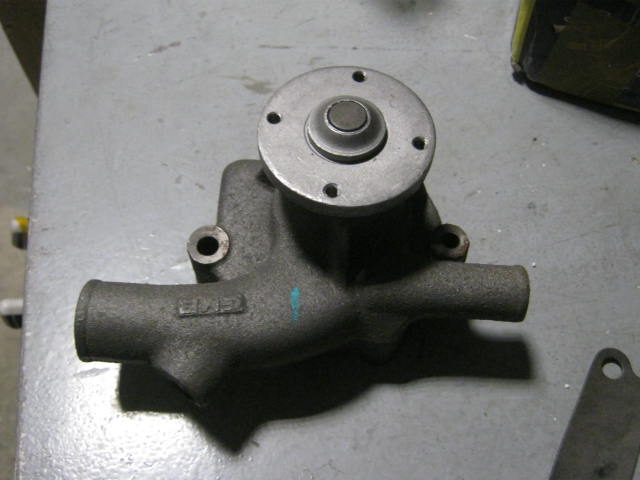 water pump nissan
                    caball - gwn19a